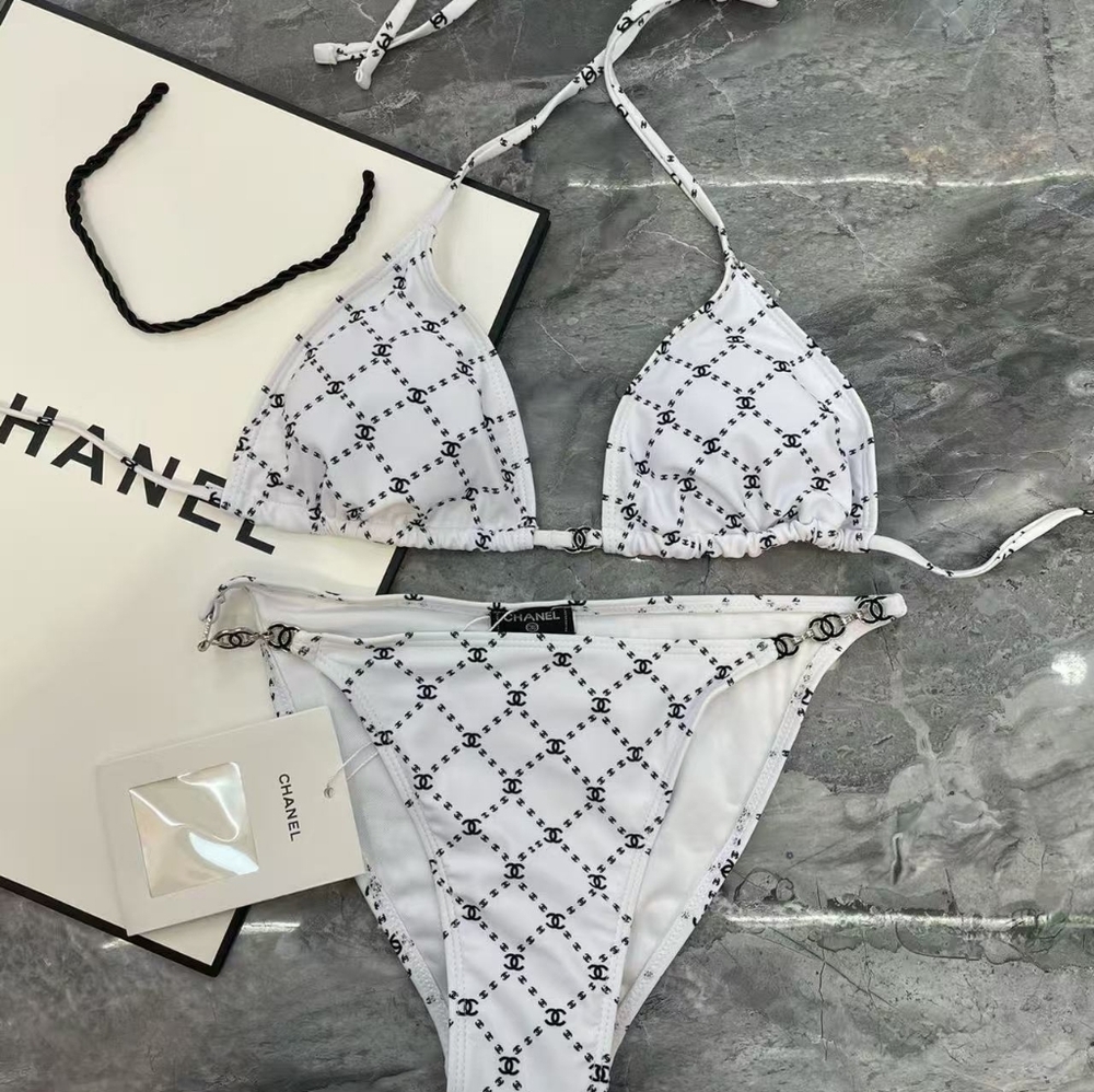 Chanel Interlocking Cc Triangle Bikini - image 8